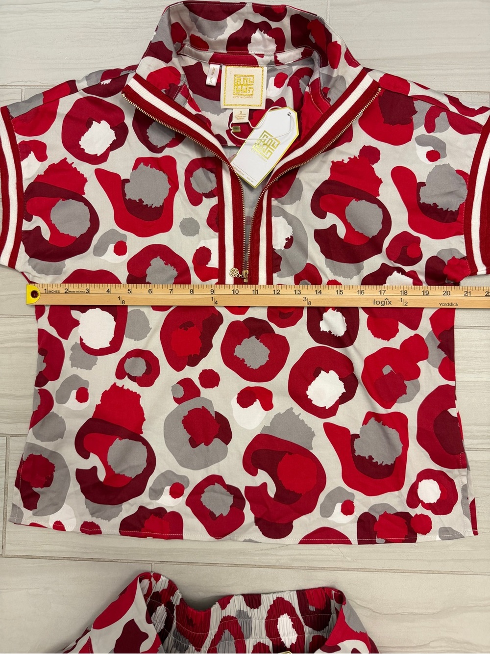 Emily McCarthy 2 Piece Set Red Leopard Zip Top & Pleated Skort NWT - Picture 8 of 11